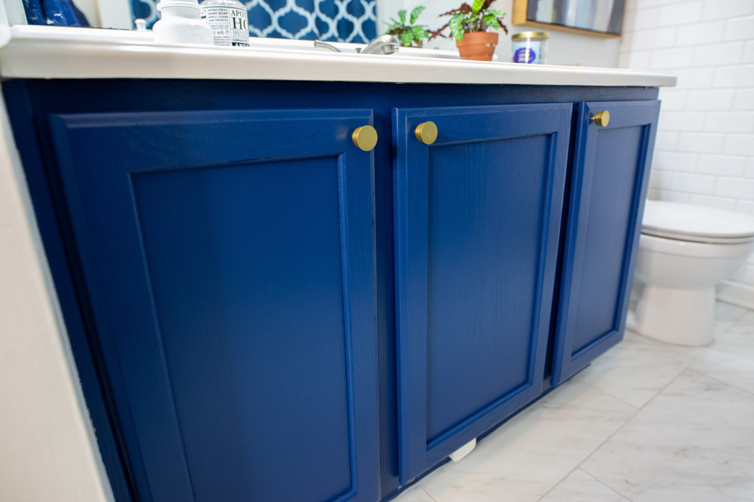 How to Paint Bathroom Cabinets l DIY By Niky Foster